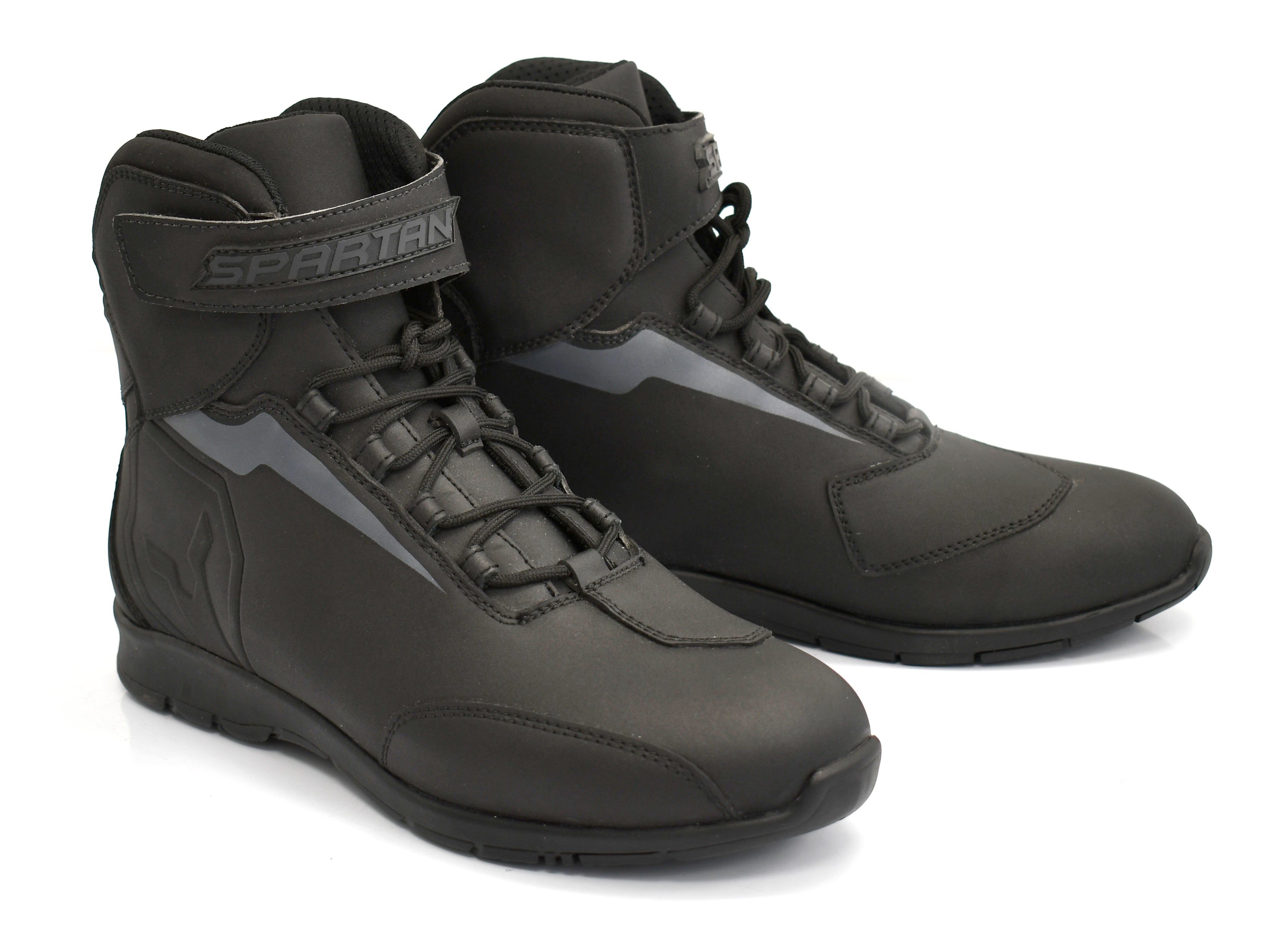 Bota SPARTAN Suburb Gris