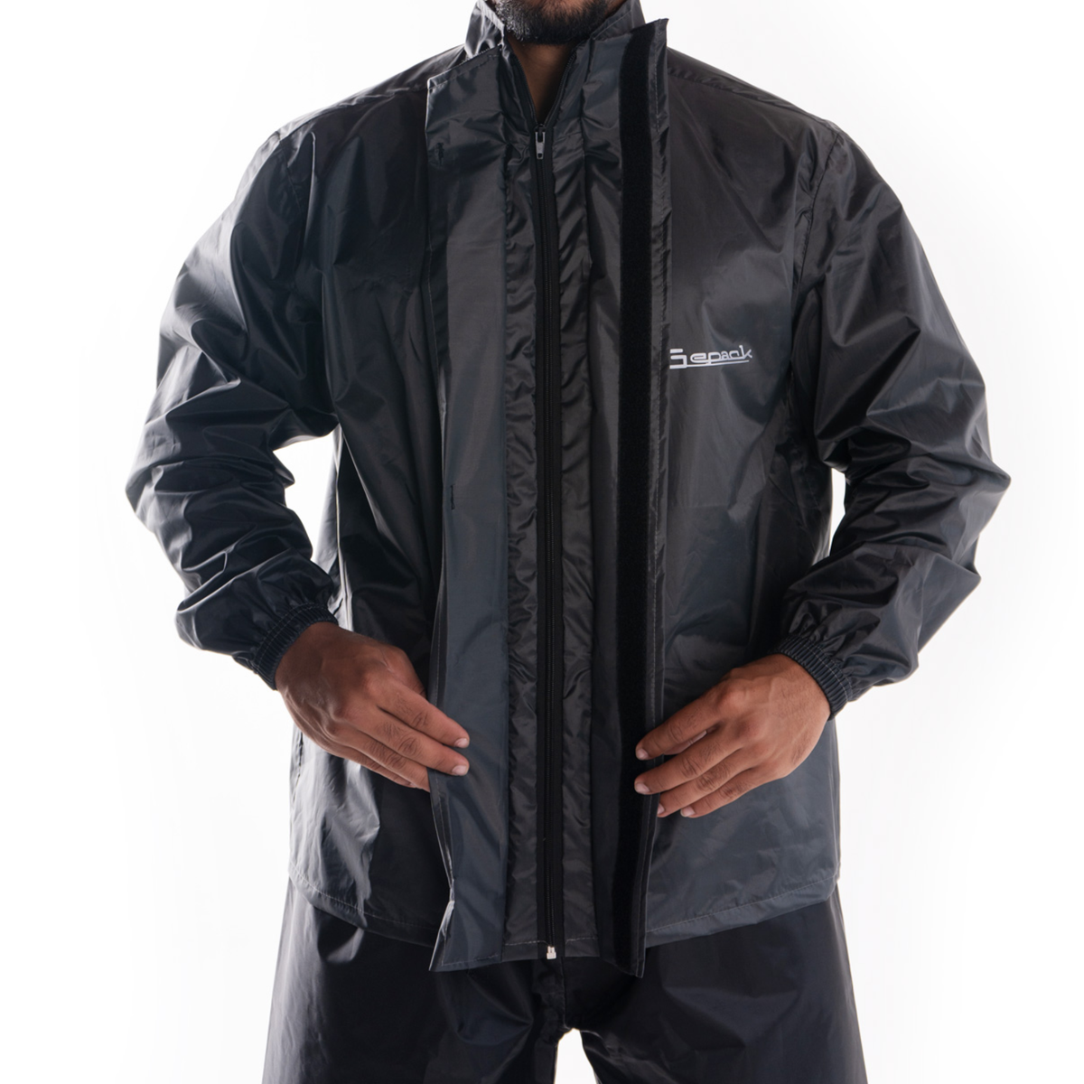 Impermeable Ride Gepack V3TROX, detalle del cierre frontal